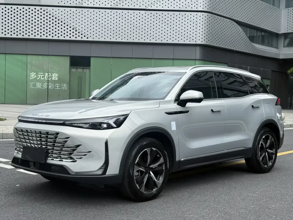 BAIC Beijing X7 Beijing X7 2023 1.5TD Super Enjoy+ 2024 — photo 1, buy with delivery to Moscow