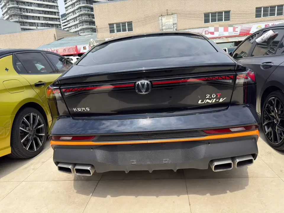Changan UNI-V Changan UNI-V 2024 1.5T Premium Sports 2025 — thumbnail 2
