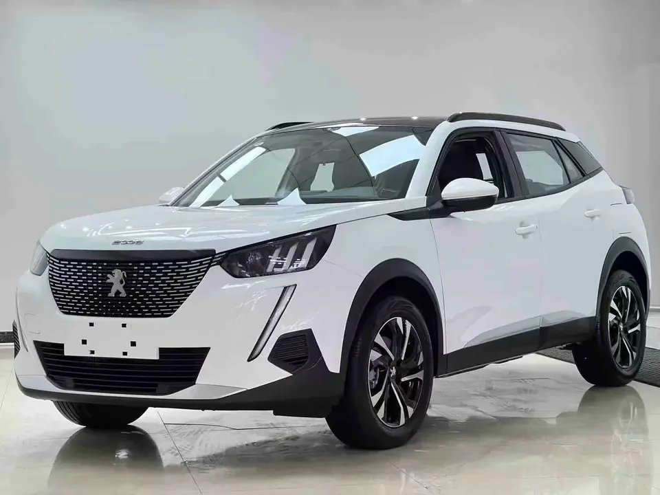 Peugeot 2008 Peugeot 2008 2022 230THP THE ONE 2023 — photo 1, buy with delivery to Moscow