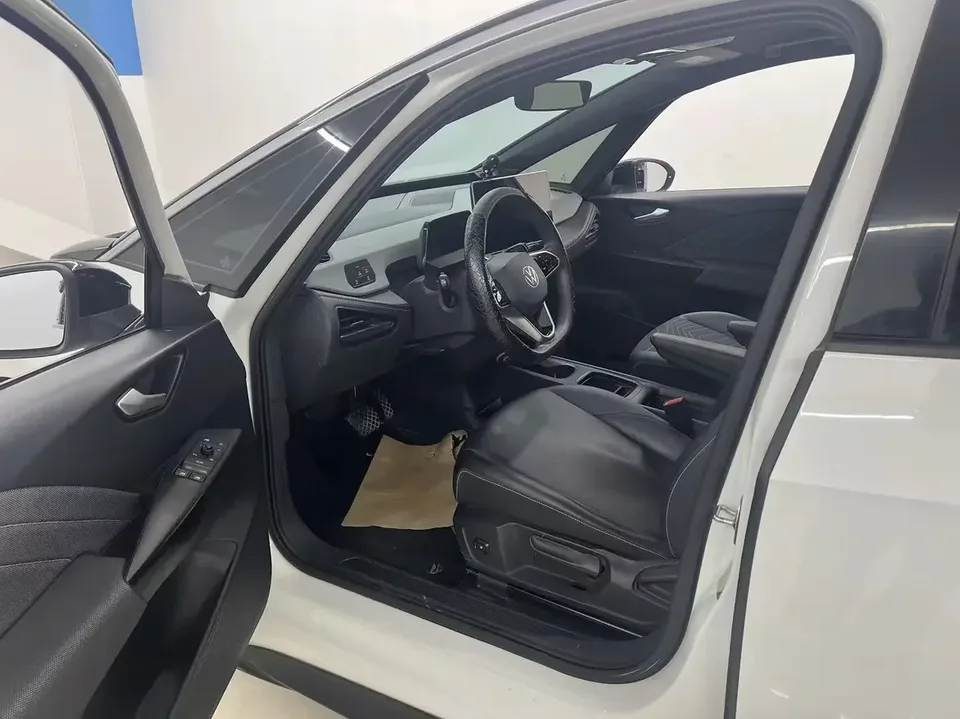 Volkswagen ID.3 Volkswagen ID.3 2025 Smart Pure Smart Edition 2024 — thumbnail 3