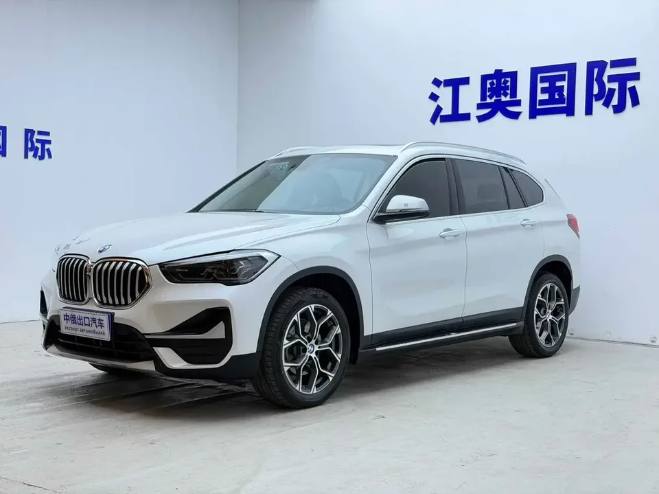 BMW X1 BMW X1 2022 sDrive20Li Fashion 2022 — photo 1, buy with delivery to Moscow