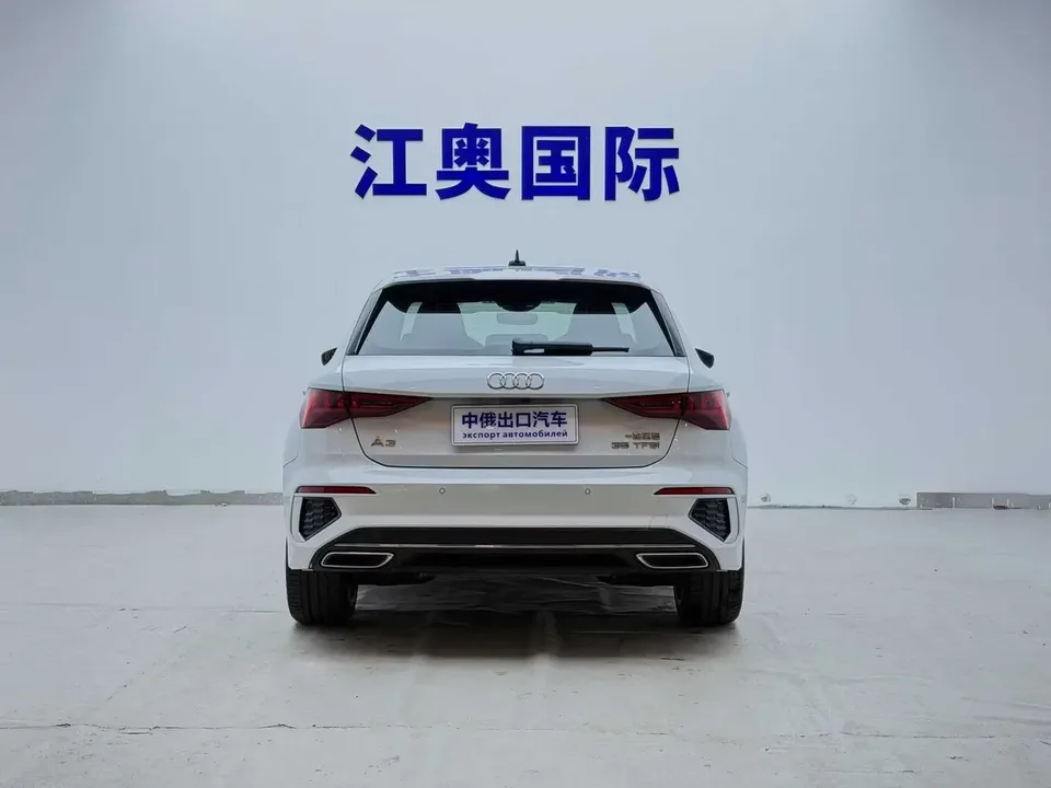 Audi A3 Audi A3 2022 Sportback 35 TFSI Stylish and sporty 2023 — thumbnail 2