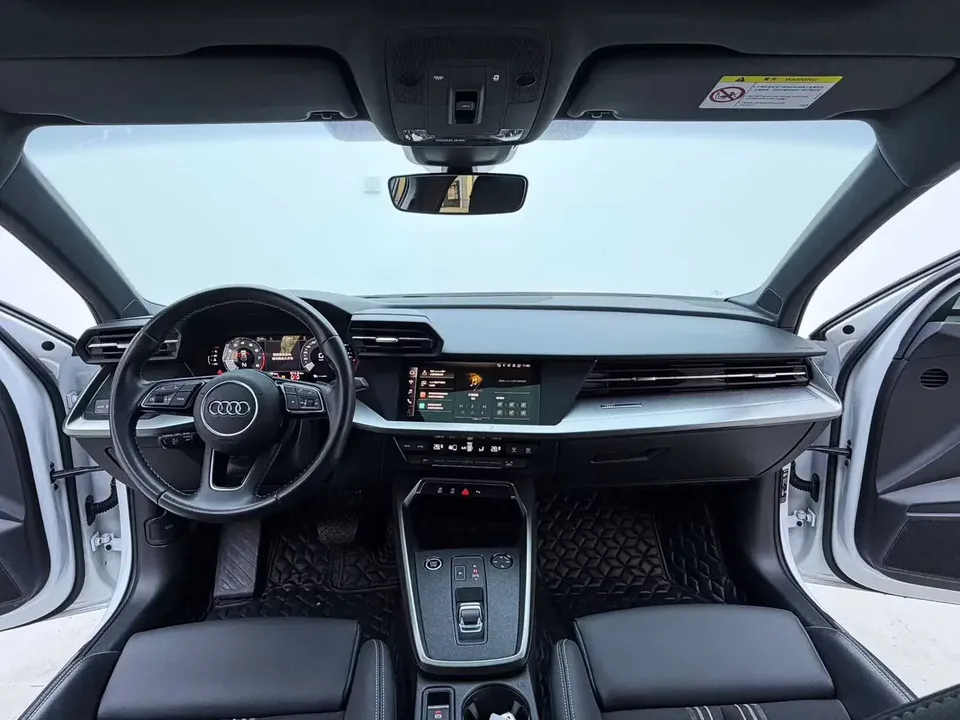 Audi A3 Audi A3 2022 Sportback 35 TFSI Stylish and sporty 2023 — thumbnail 4