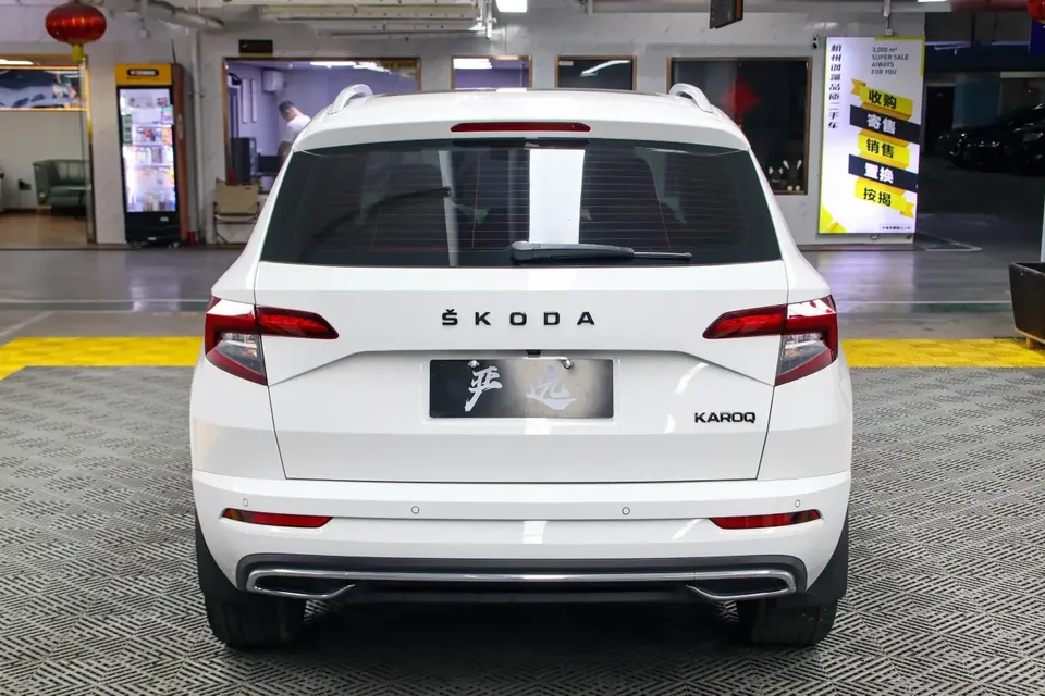 Skoda Karoq Korok 2022 TSI280 Premium Edition 2022 — thumbnail 2