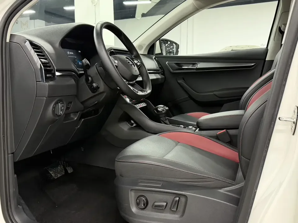 Skoda Karoq Korok 2022 TSI280 Luxury Edition 2022 — thumbnail 5
