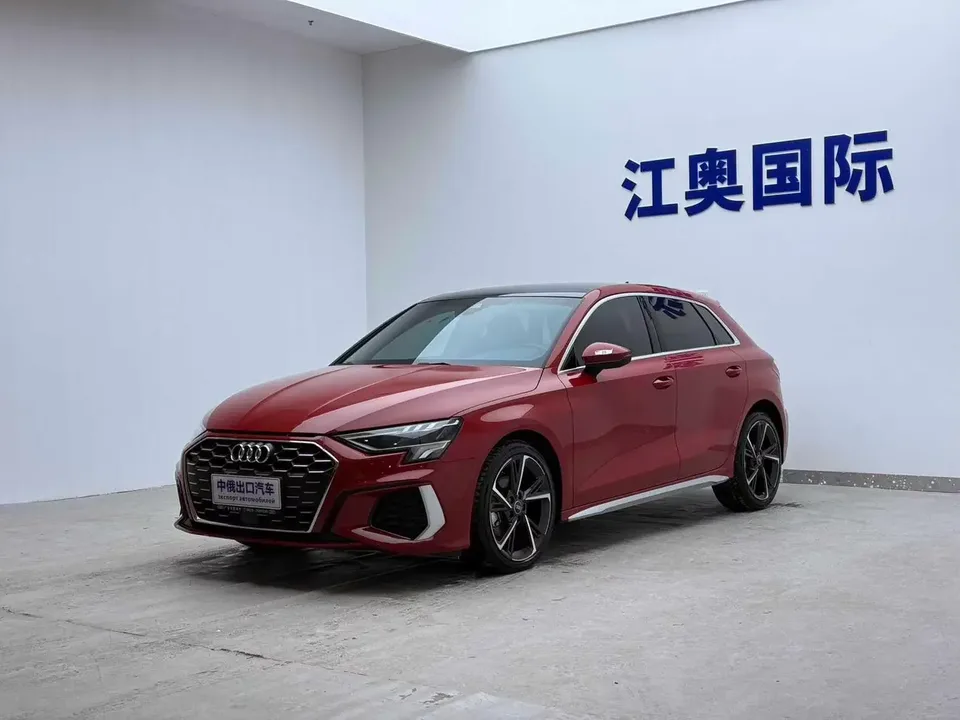 Audi A3 Audi A3 2022 Sportback 35 TFSI Stylish and sporty 2022 — photo 1, buy with delivery to Moscow