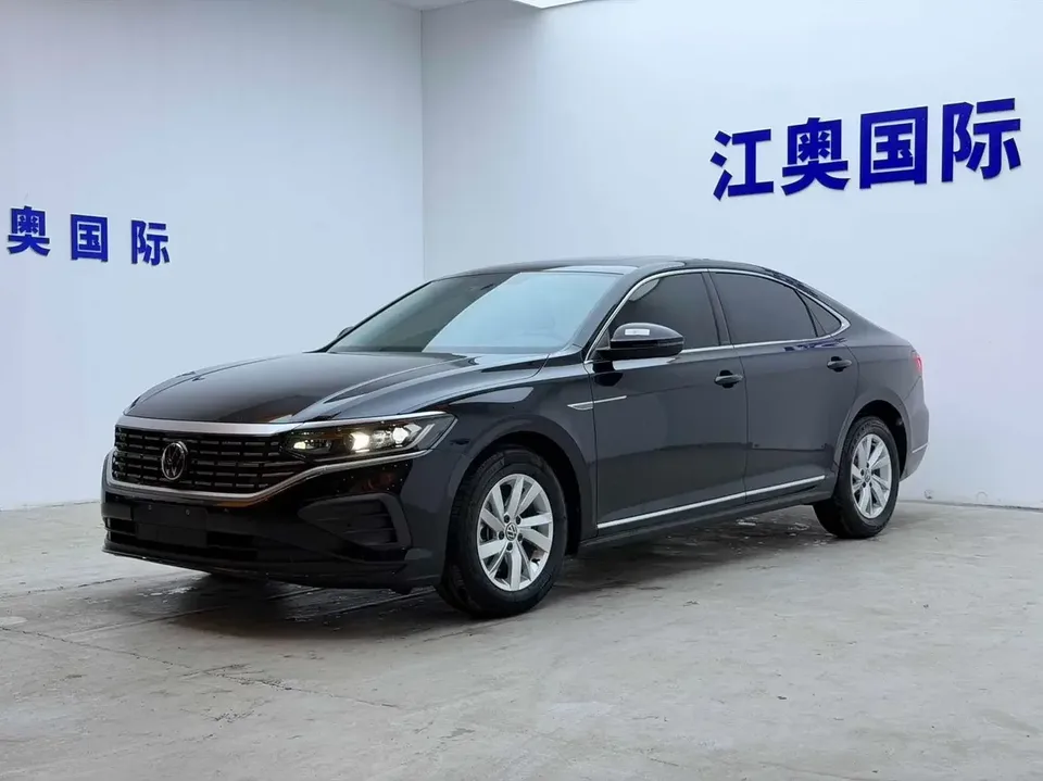 Volkswagen Passat Passat 2023 Modified 280TSI Business Edition 2023 — фото 1, купить с доставкой в Москву