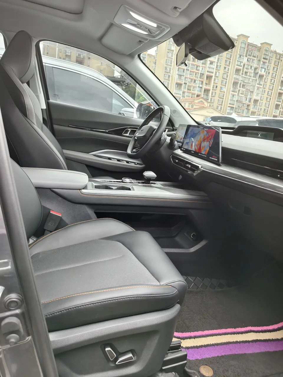 Oshan Changan Auchan Z6 Changan Auchan Z6 2023 Blue Whale 1.5T DCT Zhizun Edition 2024 — thumbnail 3