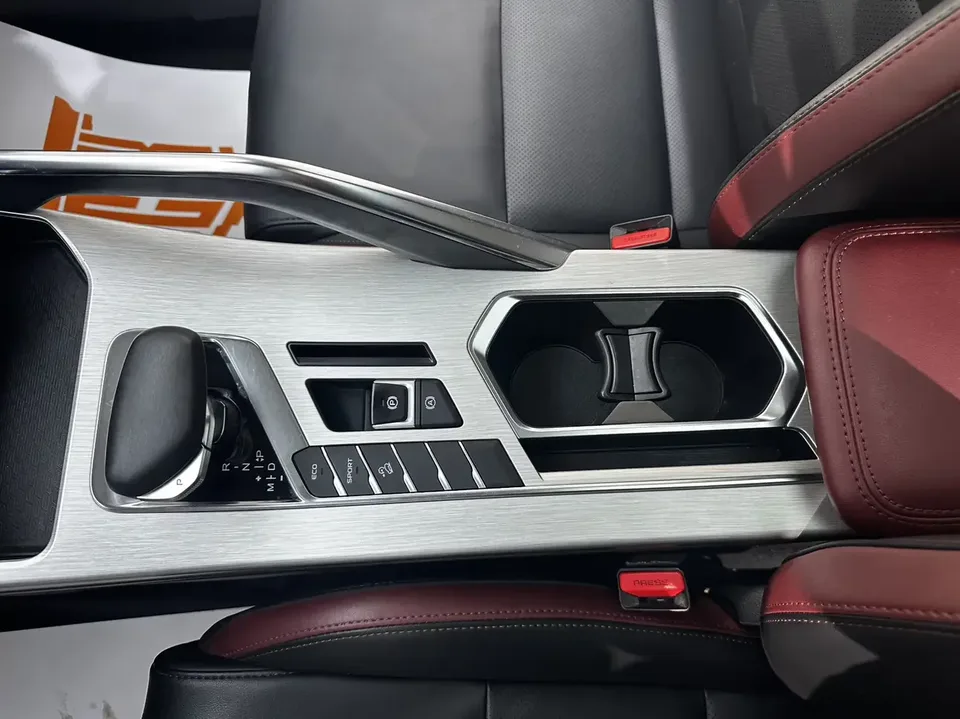 Geely Coolray SX11 Binyue 2021 240T DCT Diamond Edition 2022 — thumbnail 4