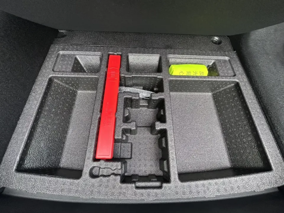 BYD Qin PLUS DM Qin PLUS DM 2025 DM-i 128KM Progressive 2026 — thumbnail 5