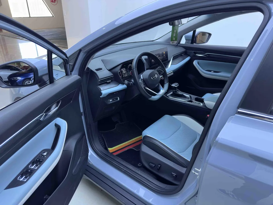 Geely Emgrand S Emgrand S 2022 1.4T CVT Crossover Player Edition 2022 — thumbnail 5