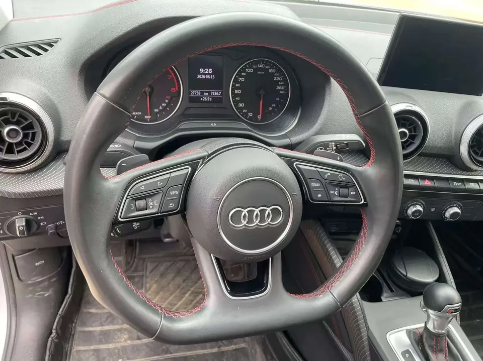 Audi Q2L Audi Q2L 2022 35 TFSI Progressive Dynamic 2022 — thumbnail 3