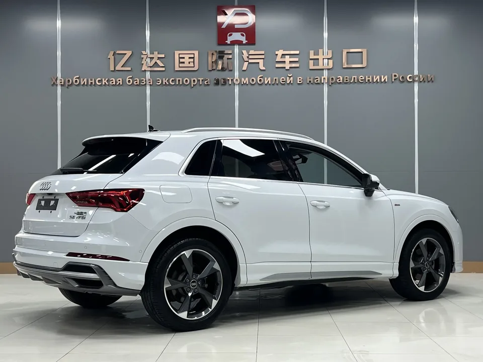 Audi Q3 Audi Q3 2022 35 TFSI Stylish Dynamic 2022 — thumbnail 2