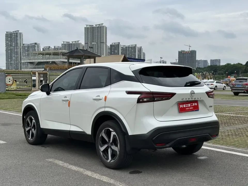 Nissan Qashqai Qashqai 2023 1.3T Deluxe Edition 2024 — thumbnail 2