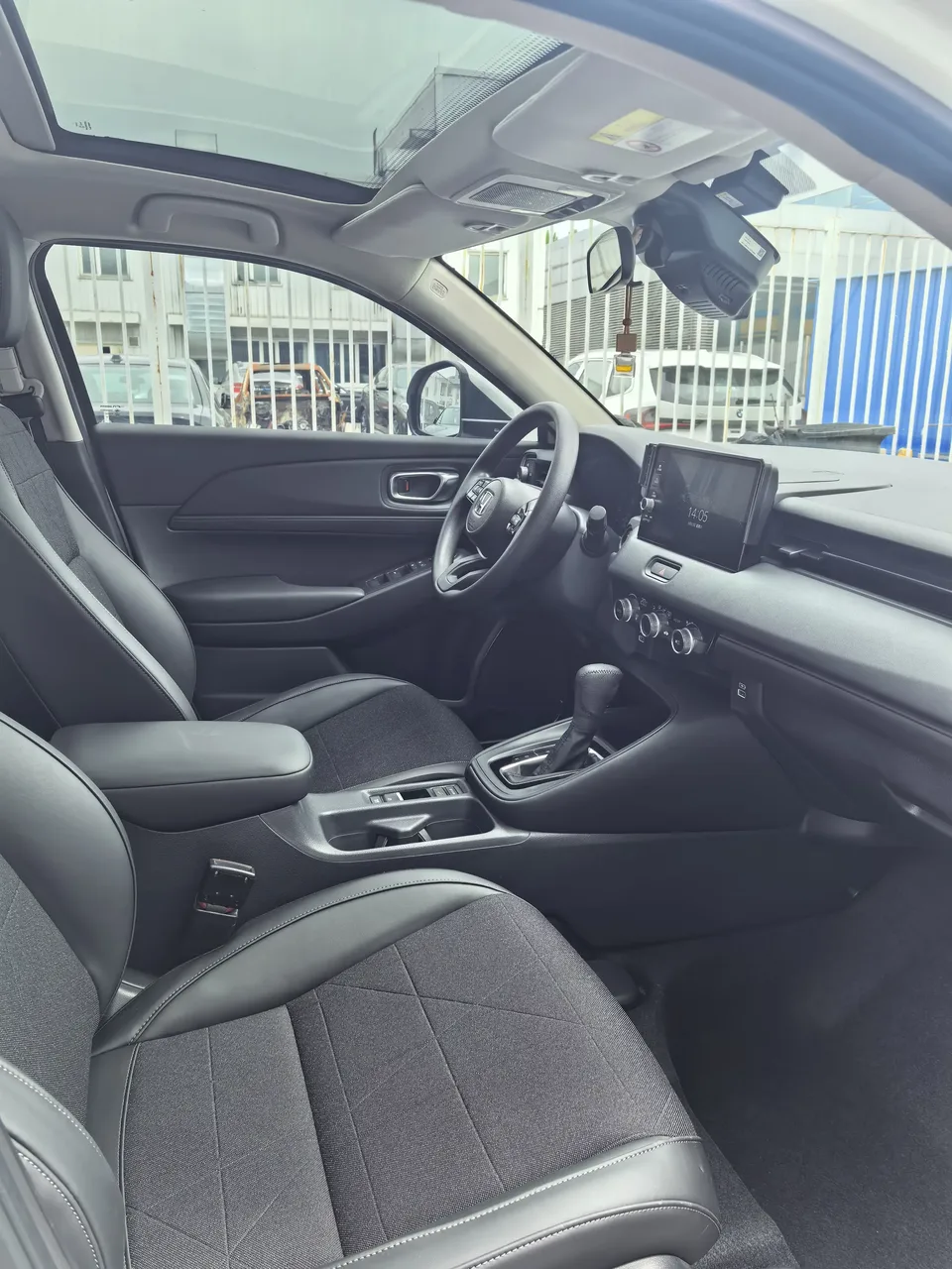 Honda VEZEL Binzhi 2023 1.5L CVT Technology Edition 2024 — thumbnail 3