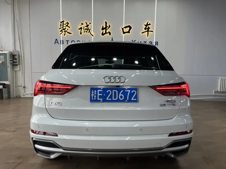 Audi Q3 Audi Q3 2023 35 TFSI Stylish Dynamic 2023 — thumbnail 2