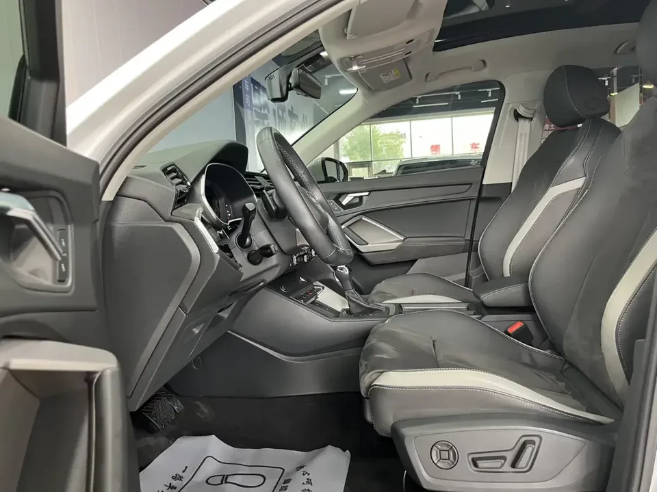 Audi Q3 Audi Q3 2023 35 TFSI Stylish Dynamic 2023 — thumbnail 5