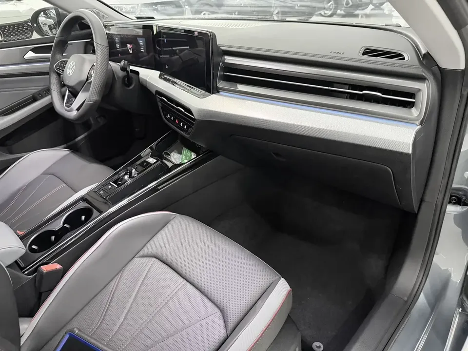 Volkswagen Lamando Lingdu 2023 Lingdu L 280TSI DSG Cool Edition 2023 — thumbnail 4