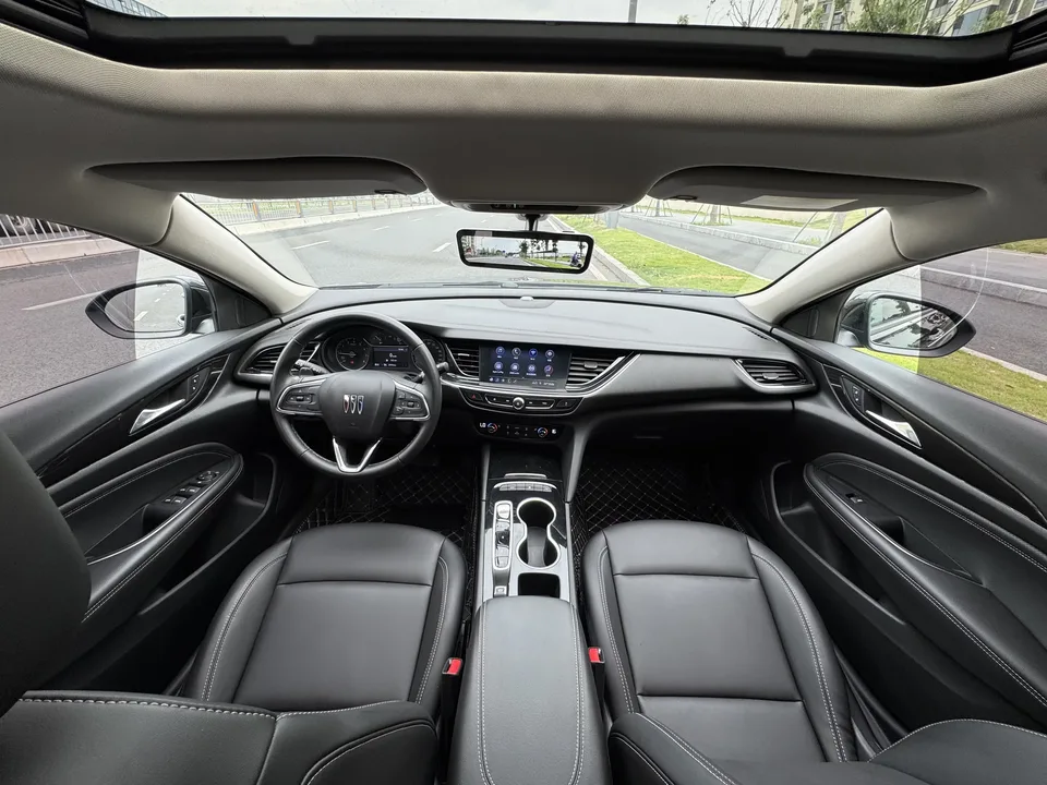Buick Majesty Majesty 2024 25T Super Edition 2023 — thumbnail 2