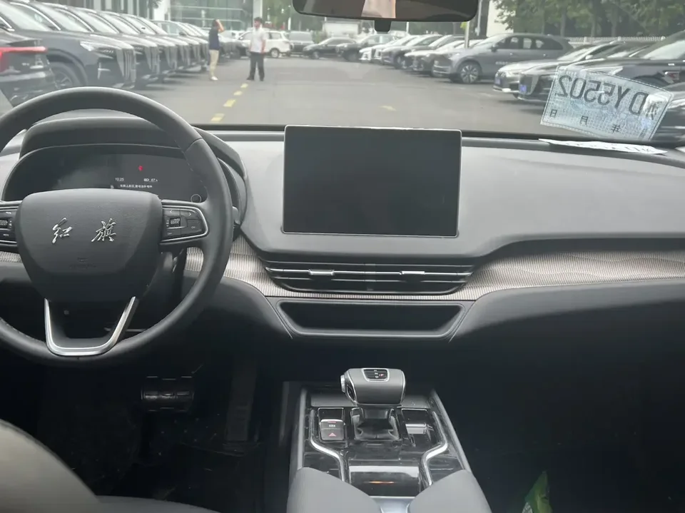 Hongqi E-QM5 Hongqi E-QM5 2022 Battery swap 431km Lexiang version 5 seats 2024 — thumbnail 2