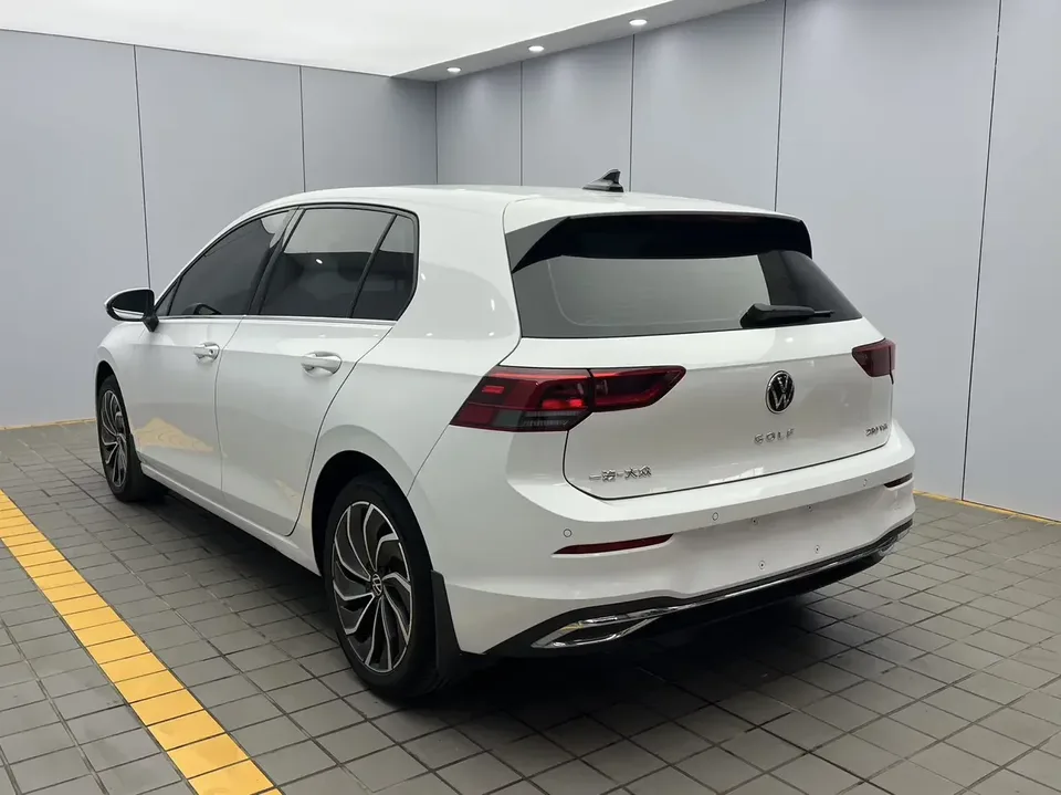 Volkswagen Golf golf 2021 280TSI DSG Pro 2022 — thumbnail 4