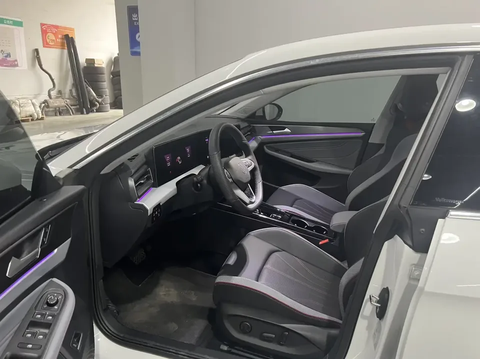 Volkswagen Lamando Lingdu 2025 Lingdu L 280TSI DSG Cool PLUS Edition 2026 — thumbnail 3