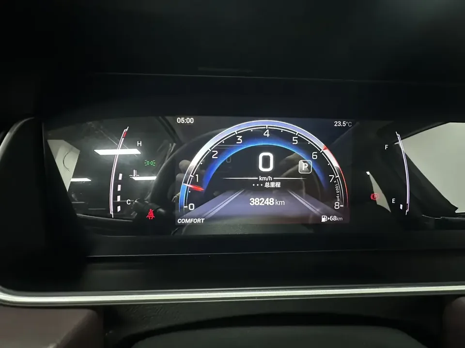 GAC Trumpchi M6 Trumpchi M6 2021 270T Automatic Deluxe Edition 7 Seaters 2022 — thumbnail 5