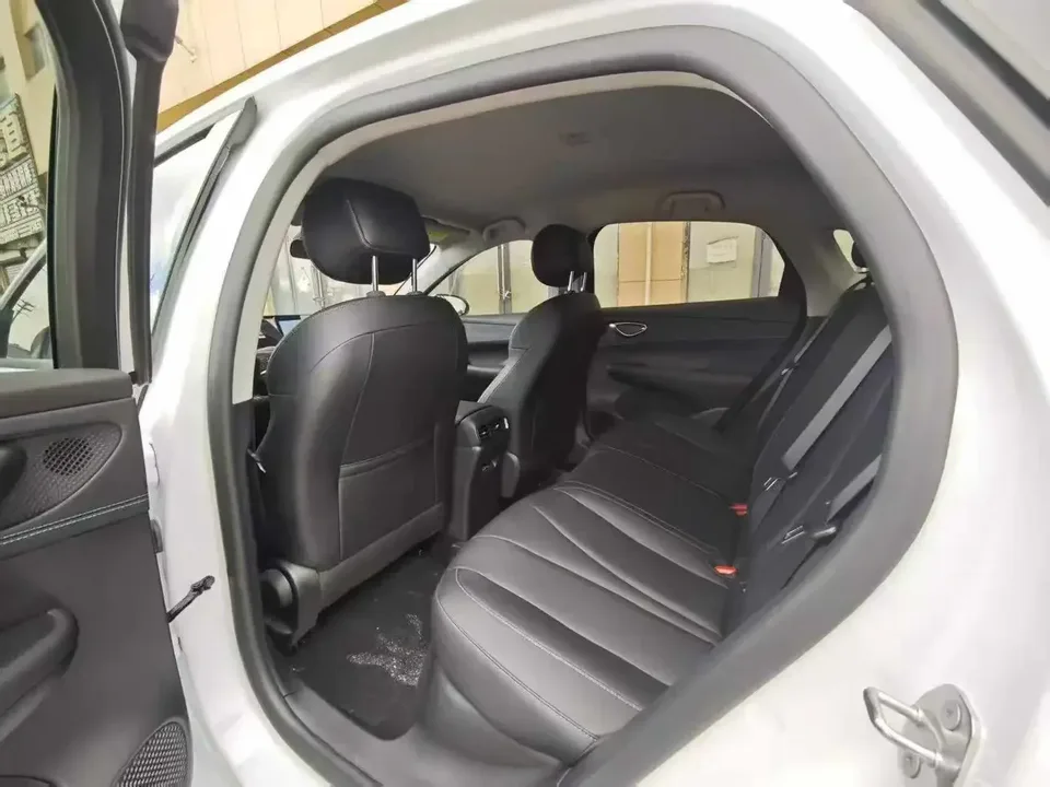 BYD Seal 05DM Seal 05DM 2026 DM-i 128KM Luxury 2026 — thumbnail 3