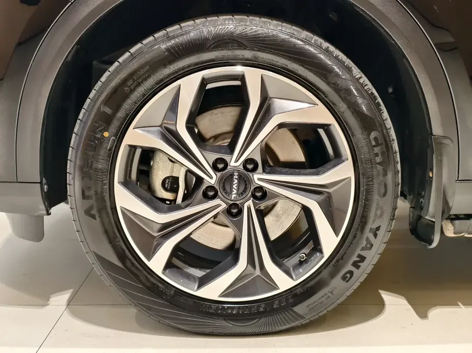 Haval Xiaolong MAX Haval Xiaolong MAX 2023 1.5L Hi4 105 4WD Smart Flagship Edition 2023 — миниатюра 4