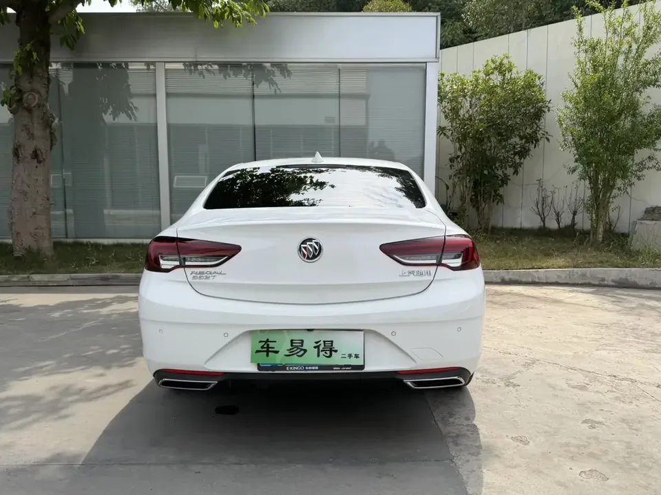 Buick Majesty Majesty 2020 20T Luxury National VI 2022 — миниатюра 2