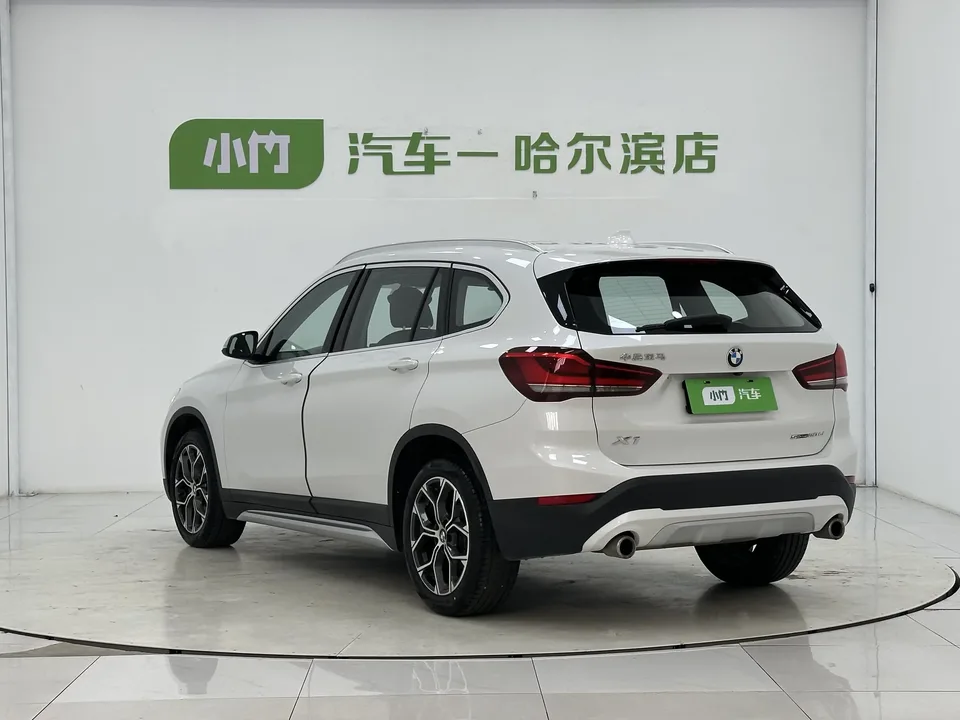 BMW X1 BMW X1 2022 sDrive20Li Fashion 2022 — thumbnail 2