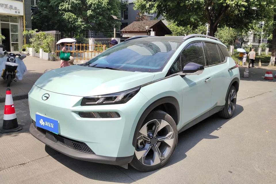 AION V AION V 2023 Plus 80 Smart Seven-seat Edition Ternary Lithium 2023 — photo 1, buy with delivery to Moscow