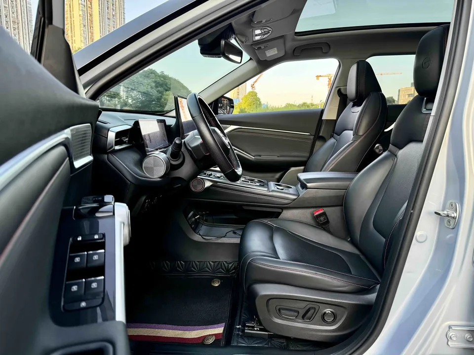 GAC Trumpchi Empow shadowcool 2022 Hybrid 2.0ATK Gemini Max Edition 2023 — thumbnail 4