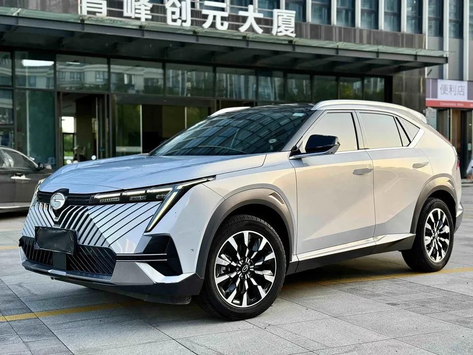 GAC Trumpchi Empow shadowcool 2022 Hybrid 2.0ATK Gemini Max Edition 2023 — photo 1, buy with delivery to Moscow