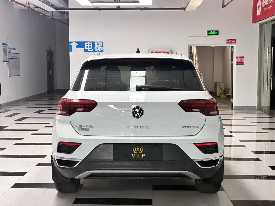 Volkswagen T-Roc TANG 2020 280TSI DSG 2WD Progressive 2022 — thumbnail 2