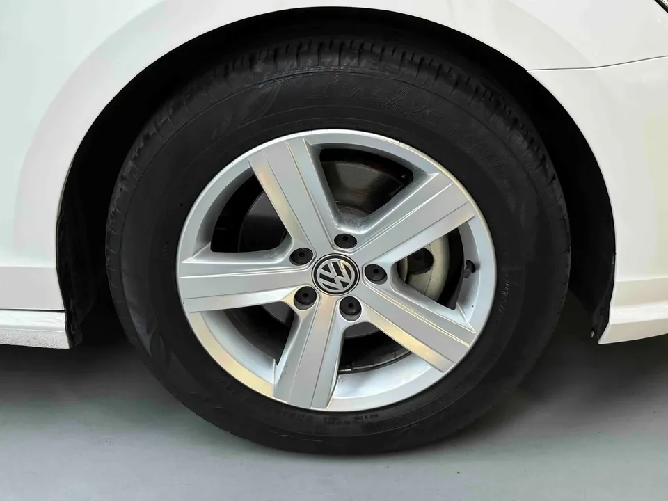 Volkswagen Lamando Lingdu 2021 230TSI DSG Fashion Edition 2022 — thumbnail 5