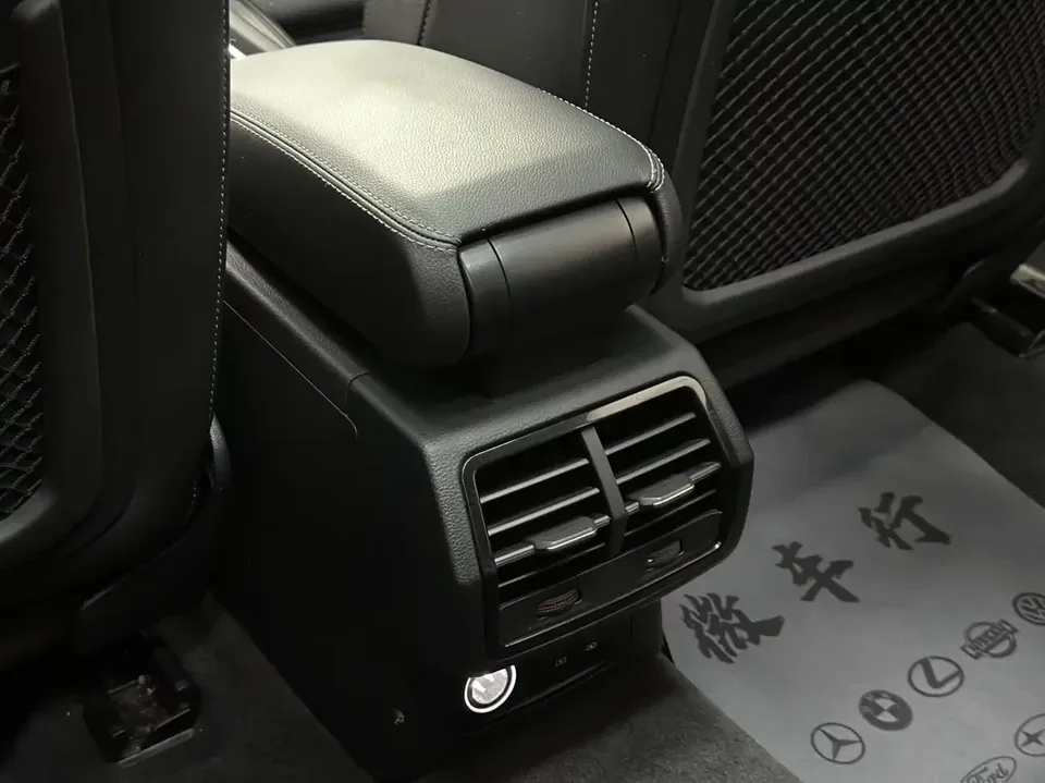 Audi Q3 Audi Q3 2022 35 TFSI Stylish Dynamic 2022 — thumbnail 3