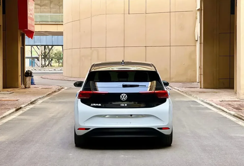 Volkswagen ID.3 Volkswagen ID.3 2023 Pure Smart Edition 2023 — thumbnail 2