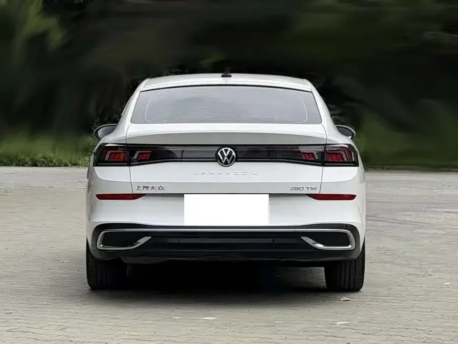 Volkswagen Lamando Lingdu 2022 Lingdu L 280TSI DSG Cool Edition 2022 — миниатюра 2
