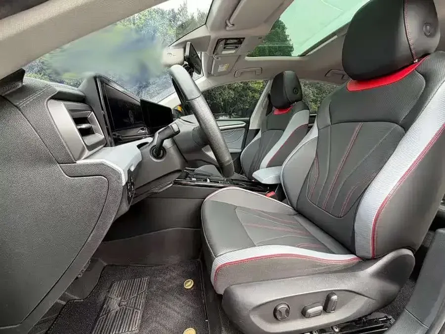 Volkswagen Lamando Lingdu 2022 Lingdu L 280TSI DSG Cool Edition 2022 — миниатюра 3