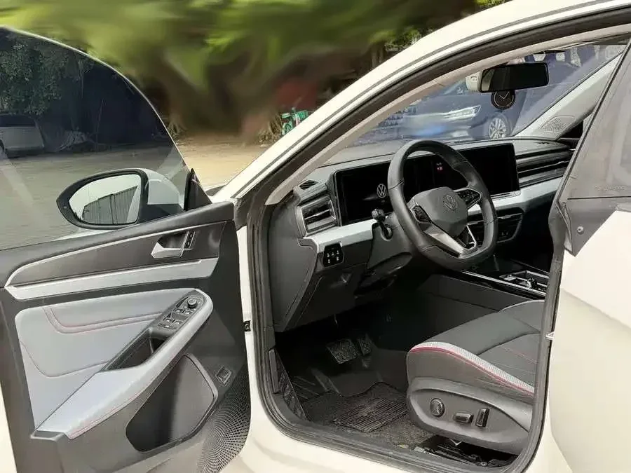 Volkswagen Lamando Lingdu 2022 Lingdu L 280TSI DSG Cool Edition 2022 — миниатюра 5