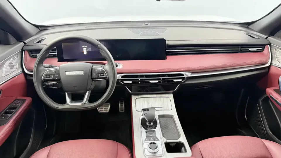 Jetour Jietu X70 PLUS Jietu X70 PLUS 2023 1.5T DCT Brave PLUS 7-seater 2023 — миниатюра 3