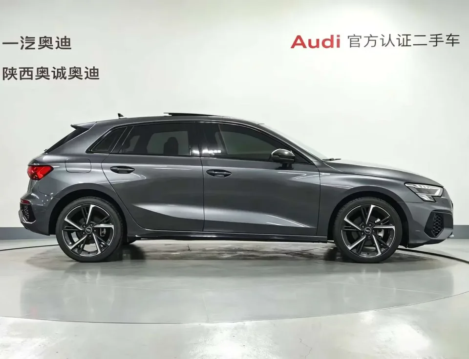 Audi A3 Audi A3 2022 Sportback 35 TFSI Stylish and sporty 2022 — thumbnail 2