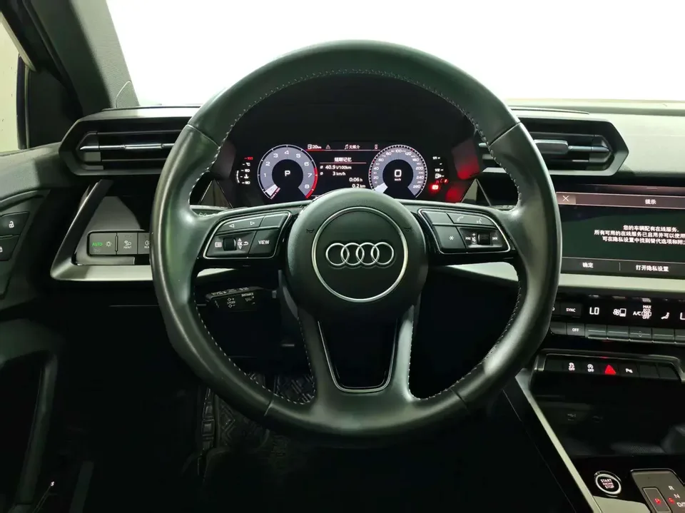 Audi A3 Audi A3 2022 Sportback 35 TFSI Stylish and sporty 2022 — thumbnail 4