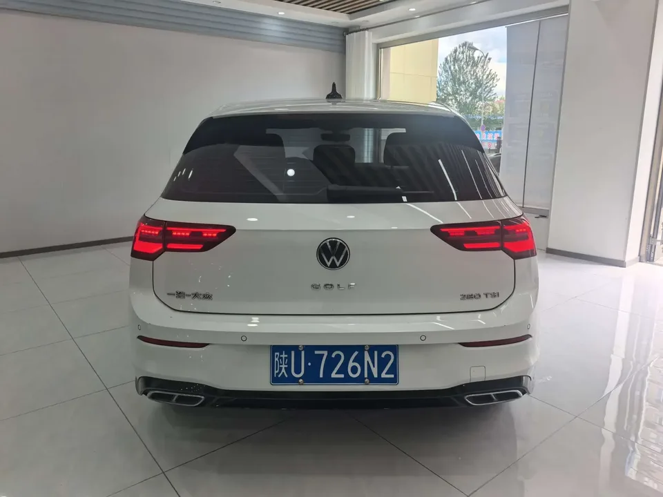 Volkswagen Golf golf 2023 280TSI DSG R-Line Lite 2023 — thumbnail 2