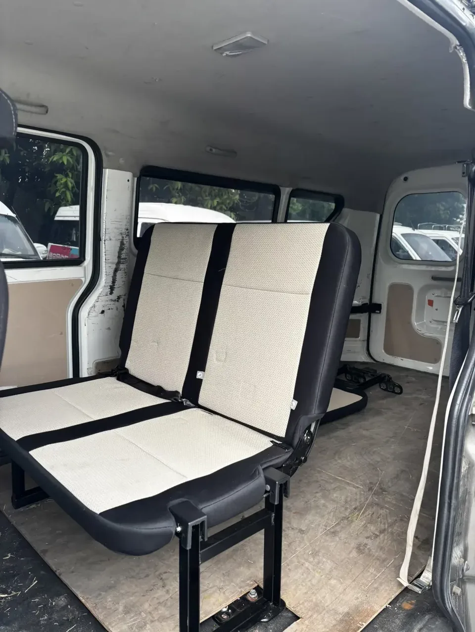 Changan span Crossstar V7 EV Crossstar V7 EV 2024 316km Double-door luxury 6-seater 2025 — thumbnail 4