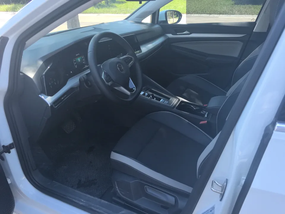 Volkswagen Golf golf 2024 280TSI DSG Pro Enjoy Edition 2024 — thumbnail 3