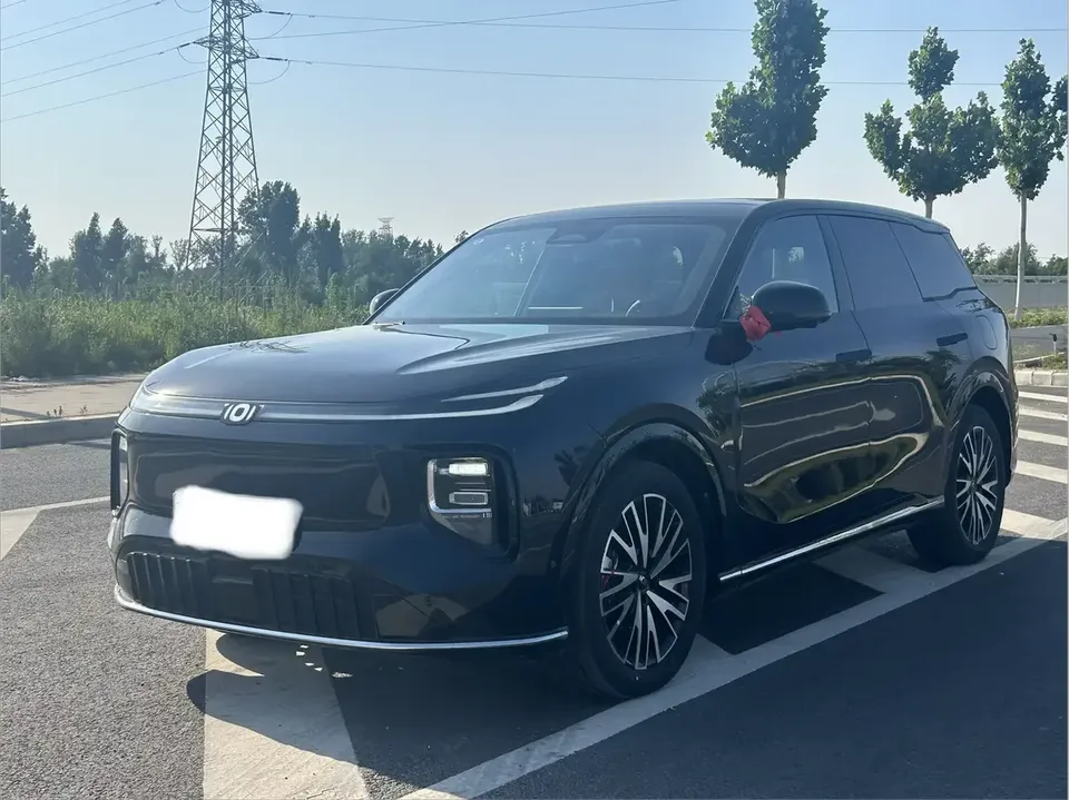 Changan Qiyuan Q07 Changan Qiyuan Q07 2025 215 Flagship 2025 — photo 1, buy with delivery to Moscow