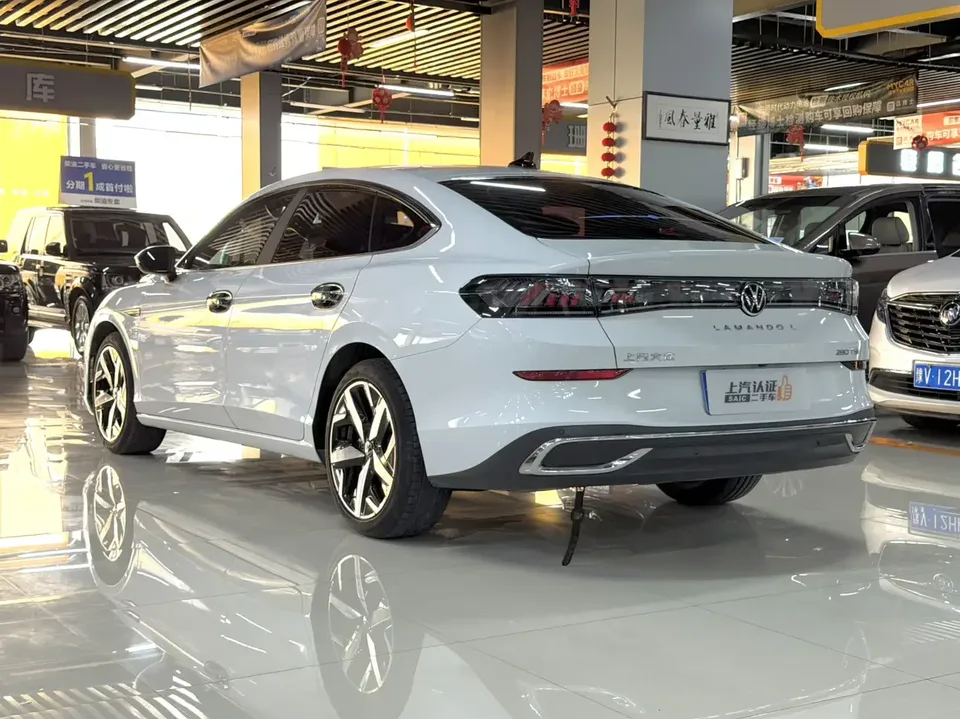 Volkswagen Lamando Lingdu 2022 Lingdu L 280TSI DSG Cool Edition 2023 — thumbnail 4