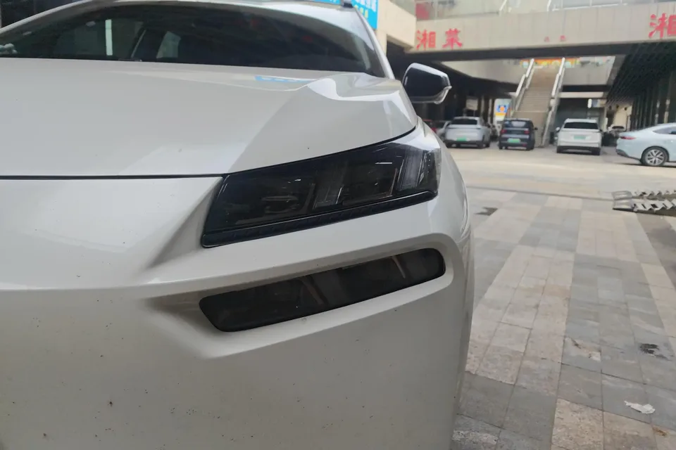 AION V AION V 2023 Plus 70 Smart Edition Ternary Lithium 2023 — thumbnail 2